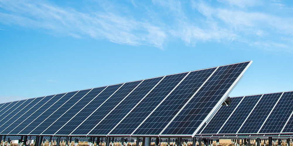 slide-energies-renouvables On peut coupler le système de stockage des chaleurs perdues industrielles, l'Eco-Stock®, avec des énergies renouvelables